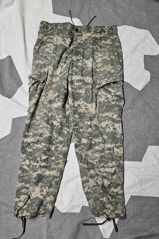 Pantalon de combat acu/ucp