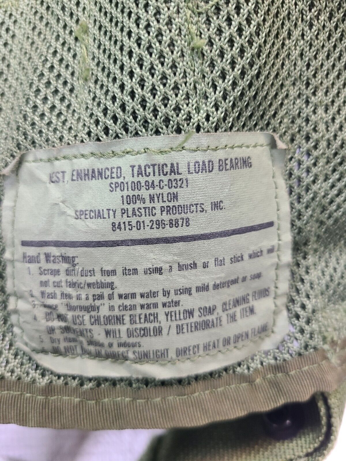 Us army load bearing vest woodland