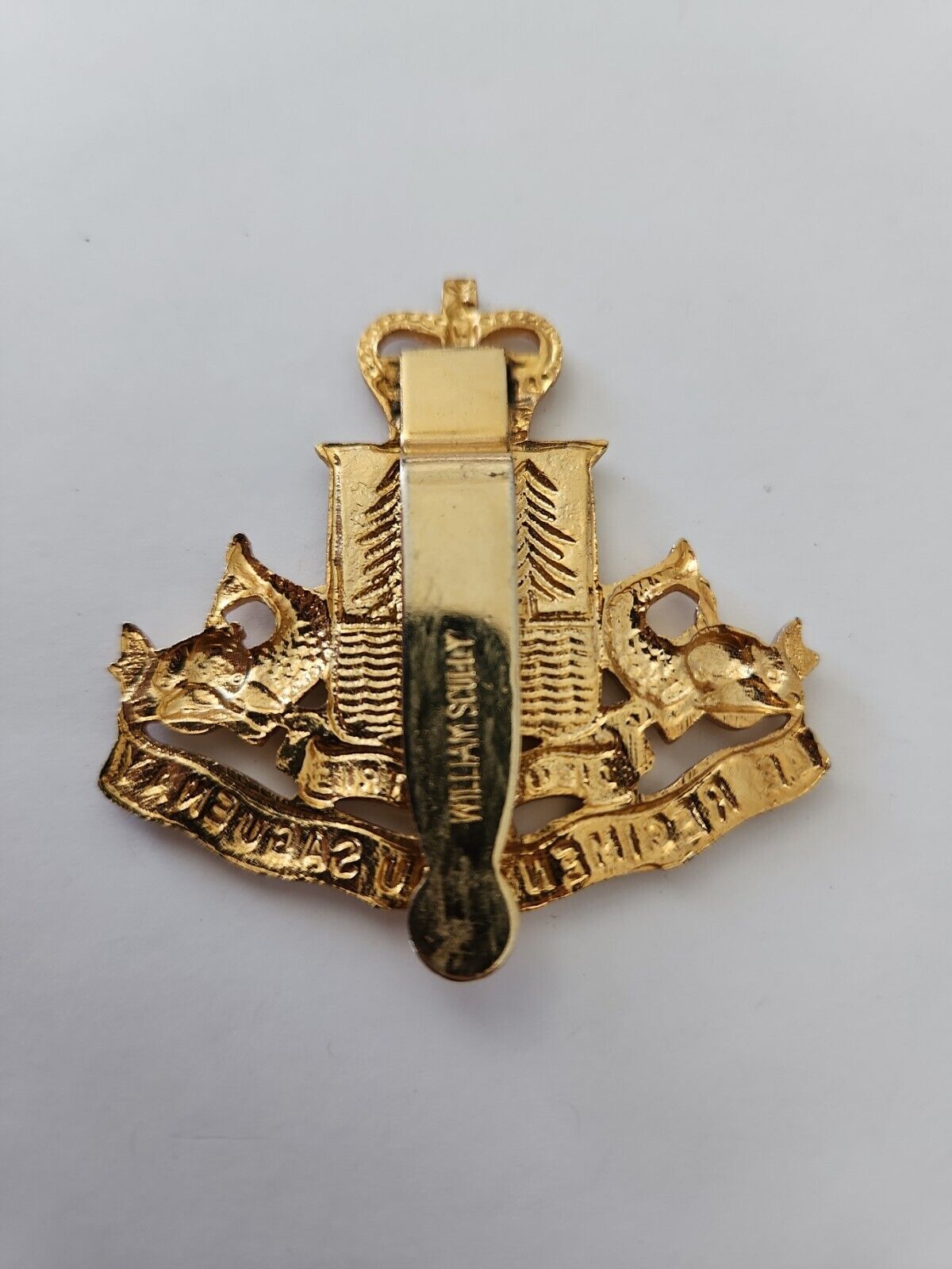 Canadian Army Cap Badge