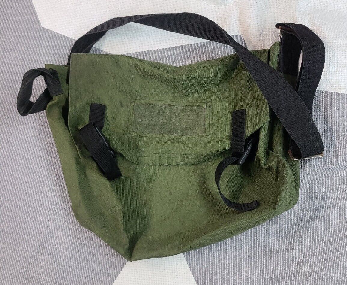 Canadian Force recruit school bag