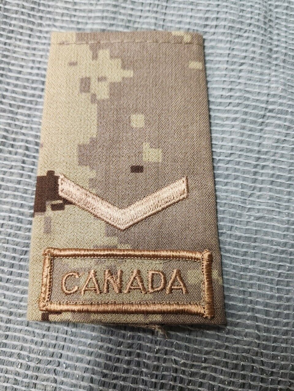 Canadian Army Private Patch Cadpat Arid