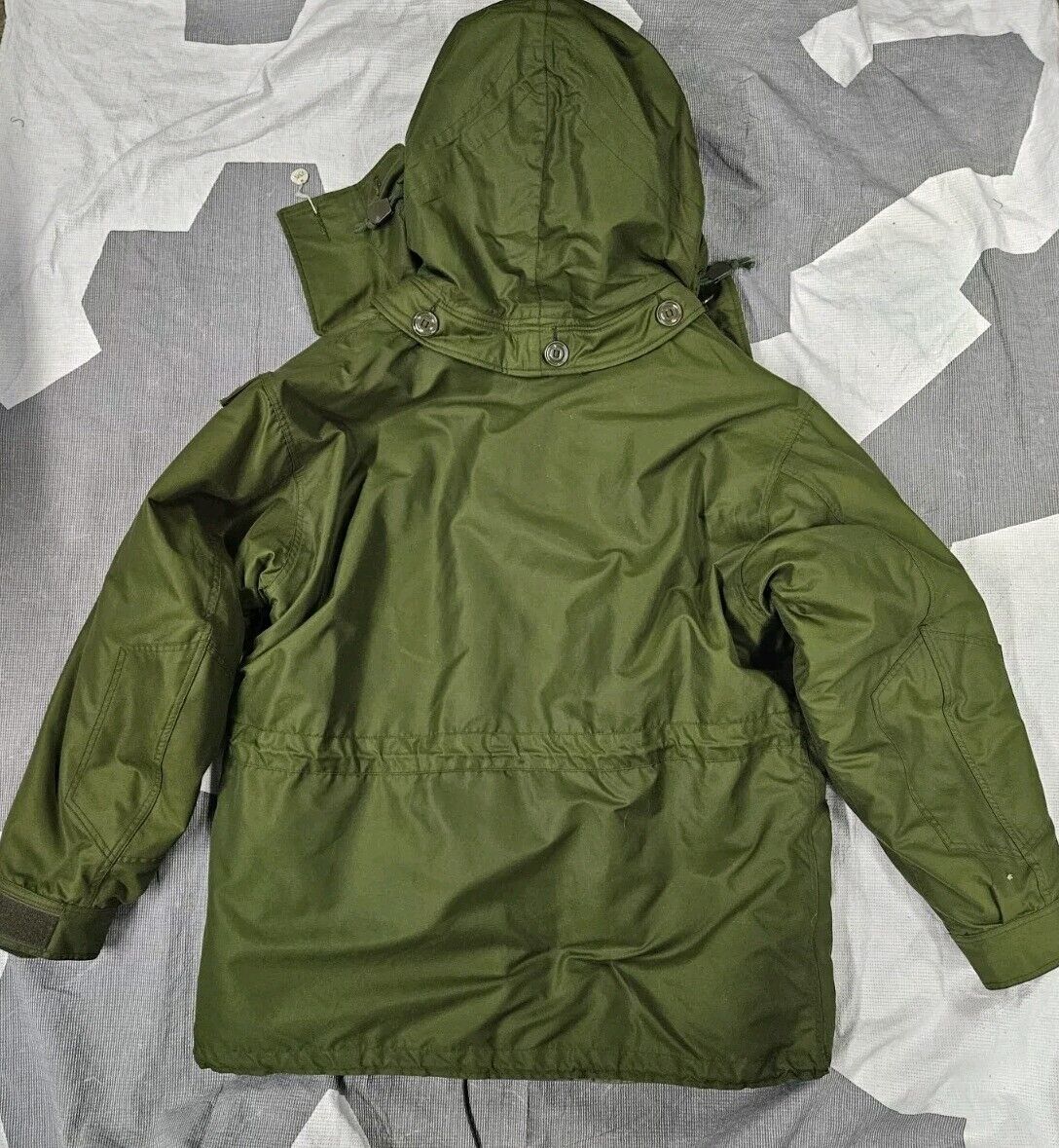 Canadian Army Parka Gore Tex Size Xl