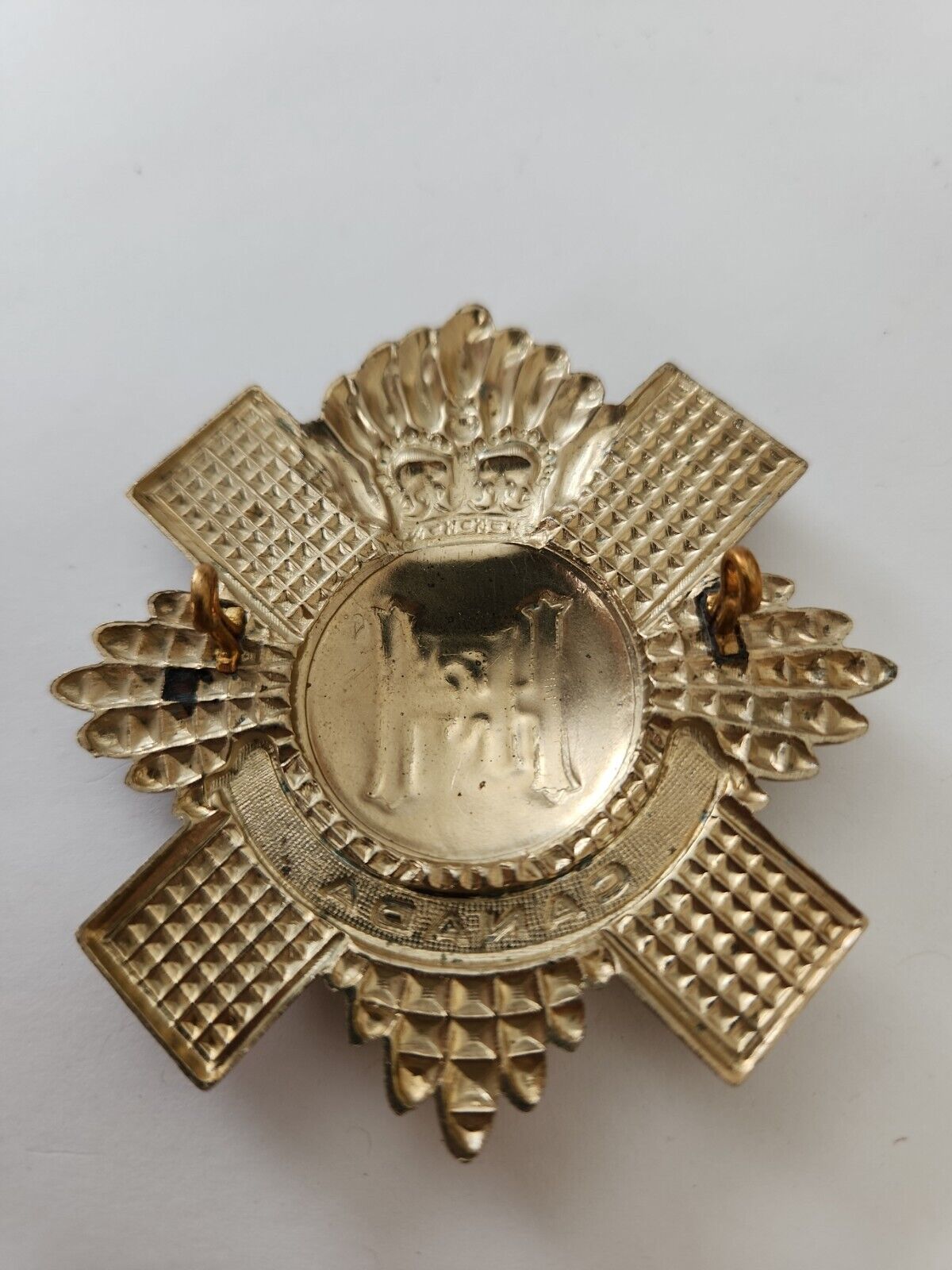 Canadian Army Cap Badge