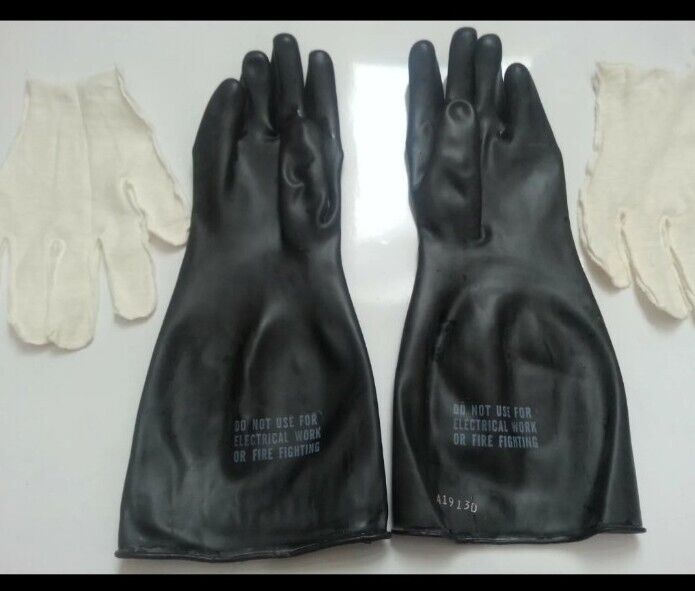 Canadian Army Nbc Gloves Brand New Scealed Size Medium