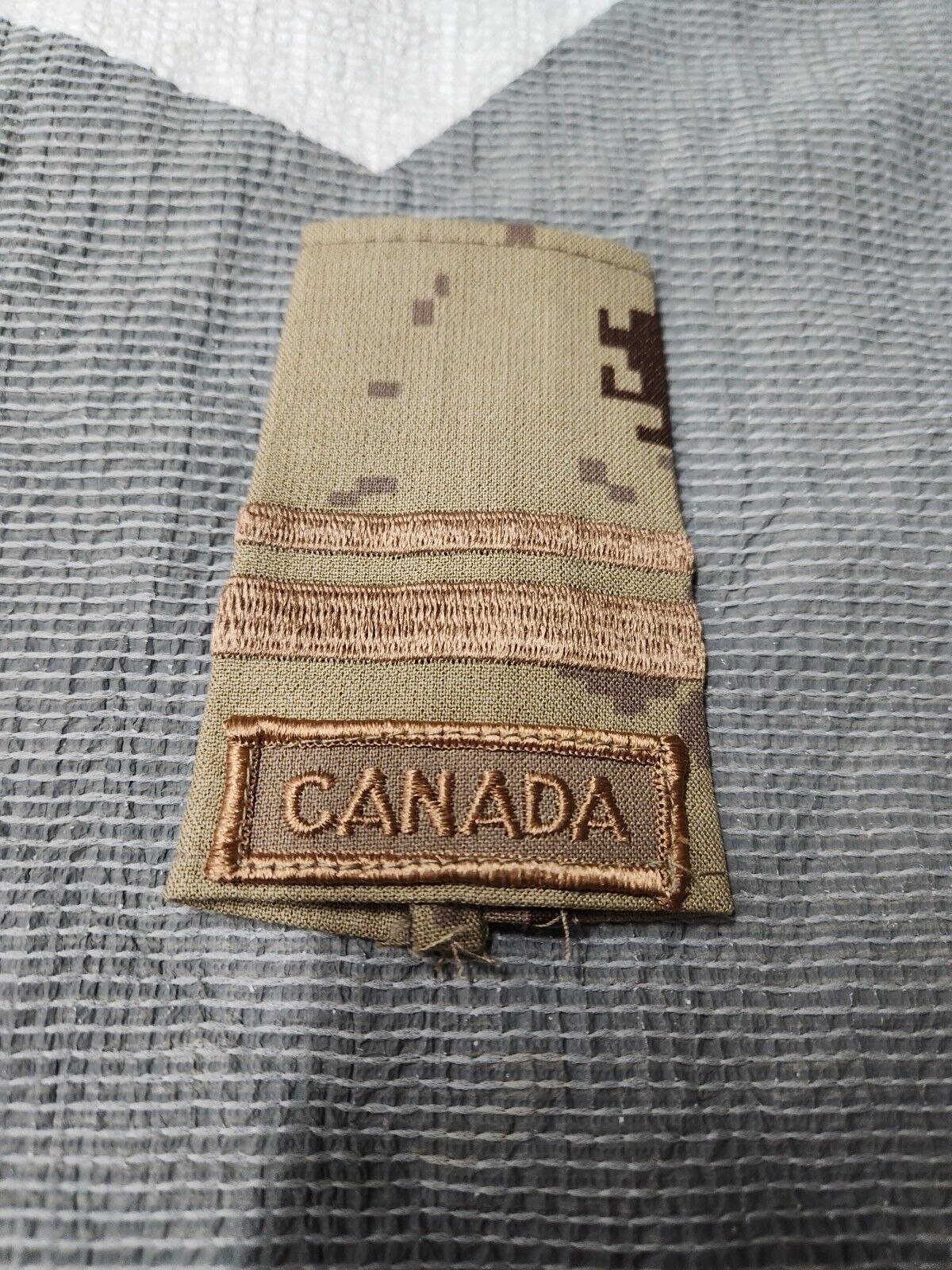 Canadian Army Lieutenant Patch Cadpat Arid