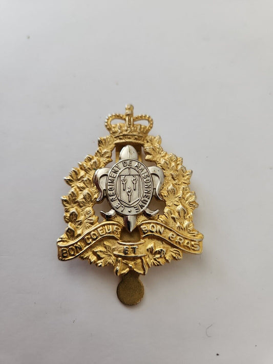 Canadian Army Cap Badge