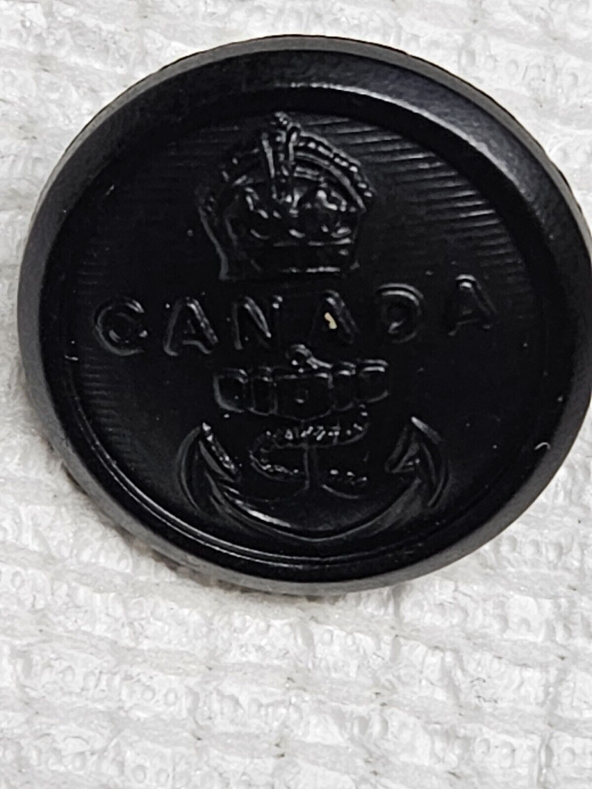 Canadiqn Force Royal Canadian Navy Ww2 Button