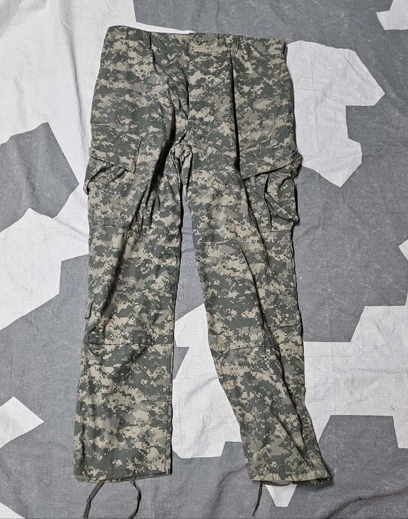 Pantalon de combat acu/ucp