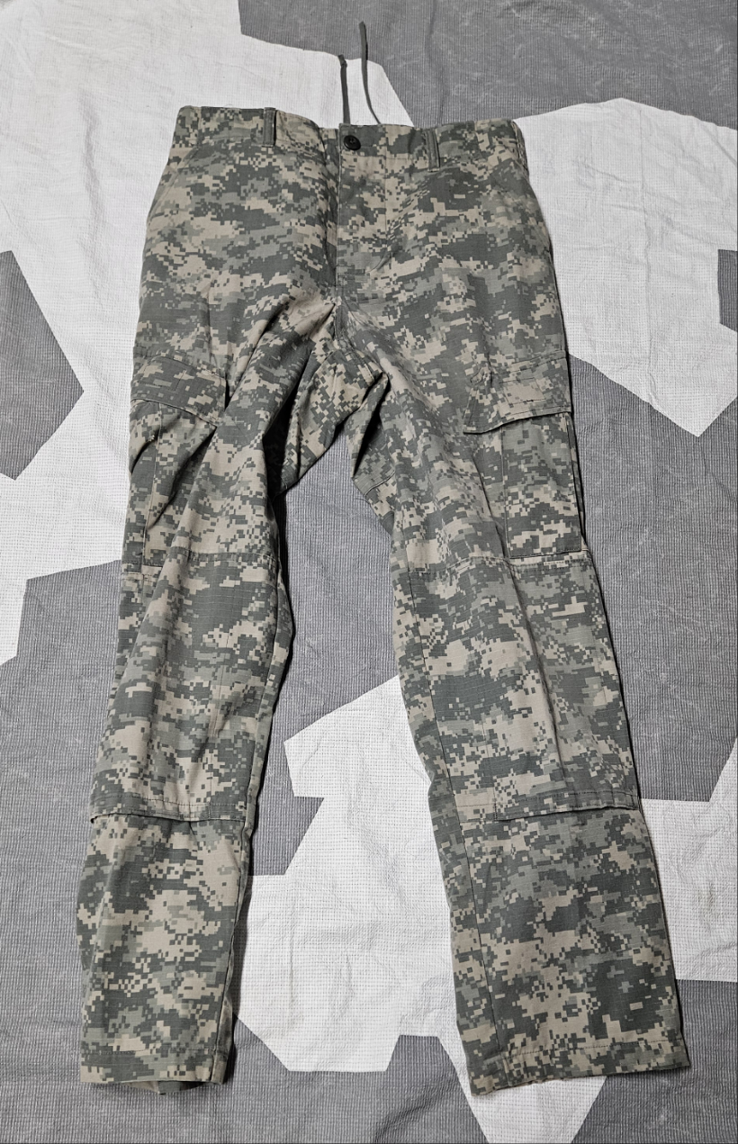 Pantalon de combat acu/ucp